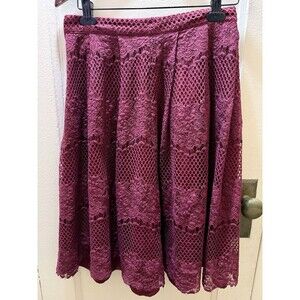 Forever 21 Contemporary Burgundy Floral Lace Midi Skirt Women’s Size M Lined